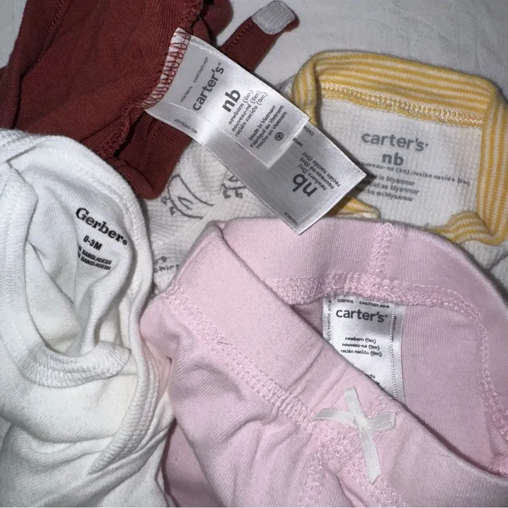Carter's newborn 4 piece bundle